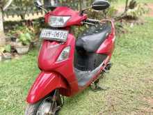 Hero Pleasure 2012 Motorbike