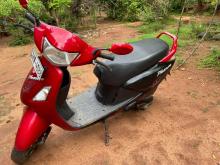 Hero Pleasure 2012 Motorbike