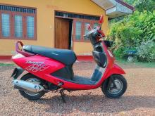 Hero Pleasure 2011 Motorbike