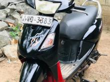 Hero-Honda Pleasure 2011 Motorbike