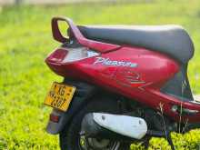 Hero Pleasure 2011 Motorbike