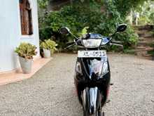 Hero Pleasure 2012 Motorbike