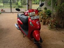 Hero-Honda Pleasure 2011 Motorbike