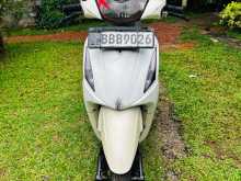 https://riyasewana.com/uploads/hero-honda-pleasure-1512065613093.jpg