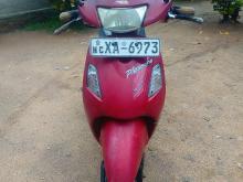 Hero Pleasure 2011 Motorbike