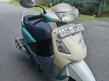 Hero Pleasure 2011 Motorbike
