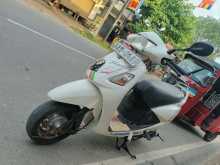 Hero Pleasure 2012 Motorbike