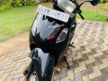 Hero Pleasure 2012 Motorbike