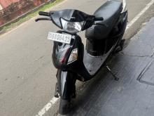 Hero Pleasure 2014 Motorbike
