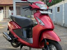 Hero Pleasure 2015 Motorbike