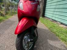 Hero Pleasure 2011 Motorbike