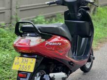 https://riyasewana.com/uploads/hero-honda-pleasure-168454019615.jpg