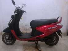 https://riyasewana.com/uploads/hero-honda-pleasure-16916265002.jpg