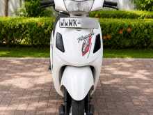 Hero Pleasure 2011 Motorbike