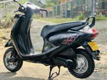 https://riyasewana.com/uploads/hero-honda-pleasure-1714115922042.jpg