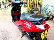 Hero Pleasure 2011 Motorbike