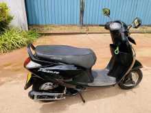 https://riyasewana.com/uploads/hero-honda-pleasure-1714544022203.jpg