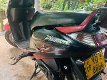 https://riyasewana.com/uploads/hero-honda-pleasure-1719045813152.jpg