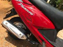 https://riyasewana.com/uploads/hero-honda-pleasure-172022054022.jpg