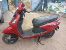 Hero Pleasure 2011 Motorbike