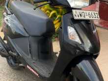 https://riyasewana.com/uploads/hero-honda-pleasure-181012124553.jpg