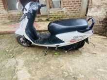Hero Pleasure 2011 Motorbike