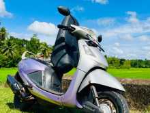 https://riyasewana.com/uploads/hero-honda-pleasure-1814473513174.jpg