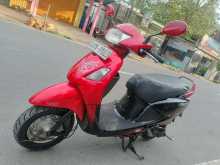 https://riyasewana.com/uploads/hero-honda-pleasure-181658034592.jpg