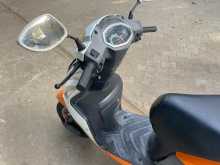 https://riyasewana.com/uploads/hero-honda-pleasure-1817034513474.jpg