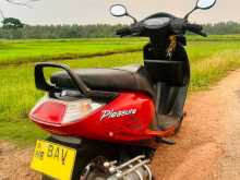 https://riyasewana.com/uploads/hero-honda-pleasure-191117041184.jpg