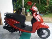 https://riyasewana.com/uploads/hero-honda-pleasure-1919330313894.jpg