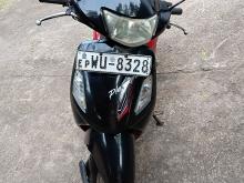 Hero Pleasure 2011 Motorbike