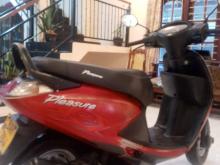 Hero Pleasure 2013 Motorbike