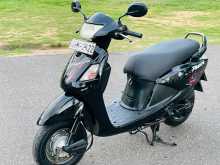 Hero Pleasure 2011 Motorbike
