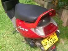 https://riyasewana.com/uploads/hero-honda-pleasure-2014502513534.jpg
