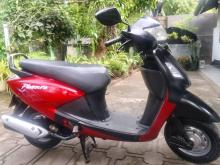 Hero Pleasure 2012 Motorbike