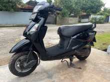 Hero-Honda Pleasure 2010 Motorbike