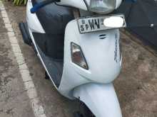 Hero-Honda Pleasure 2011 Motorbike