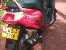 https://riyasewana.com/uploads/hero-honda-pleasure-2117225413963.jpg