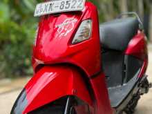 Hero Pleasure 2012 Motorbike