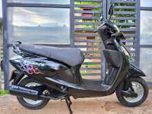 Hero-Honda Pleasure 2011 Motorbike