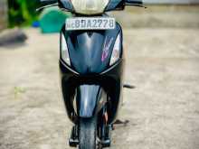 Hero Pleasure 2015 Motorbike