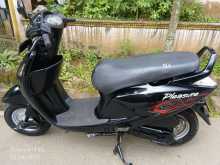 https://riyasewana.com/uploads/hero-honda-pleasure-21537044963.jpg