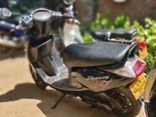 Hero Pleasure 2010 Motorbike