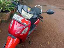 Hero Pleasure 2011 Motorbike