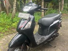 Hero Pleasure 2011 Motorbike