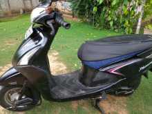 Hero Pleasure 2015 Motorbike