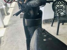 https://riyasewana.com/uploads/hero-honda-pleasure-2213145124451.jpg