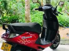https://riyasewana.com/uploads/hero-honda-pleasure-221348024902.jpg