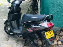 Hero-Honda Pleasure 2012 Motorbike